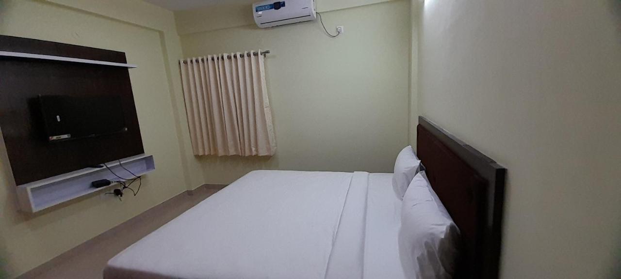 Redkey Inn Airport Bangalore Eksteriør bilde