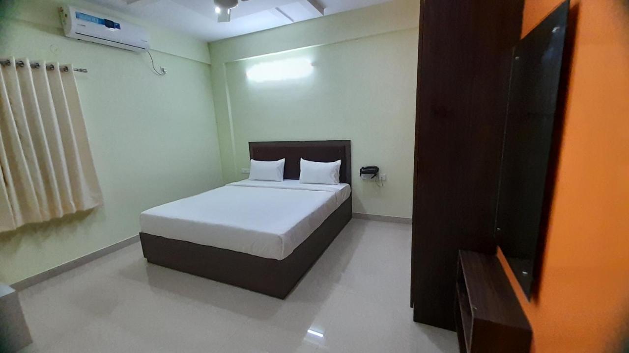Redkey Inn Airport Bangalore Eksteriør bilde